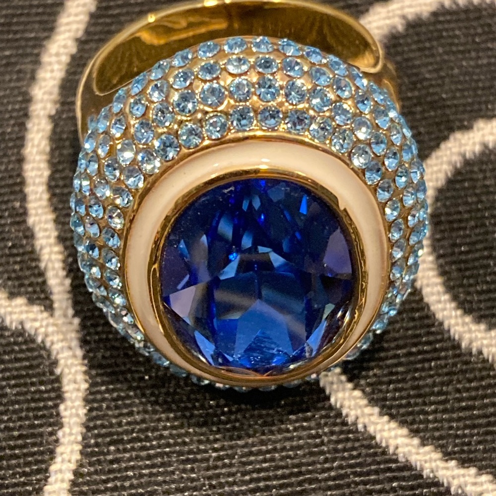 AKKAD Ring